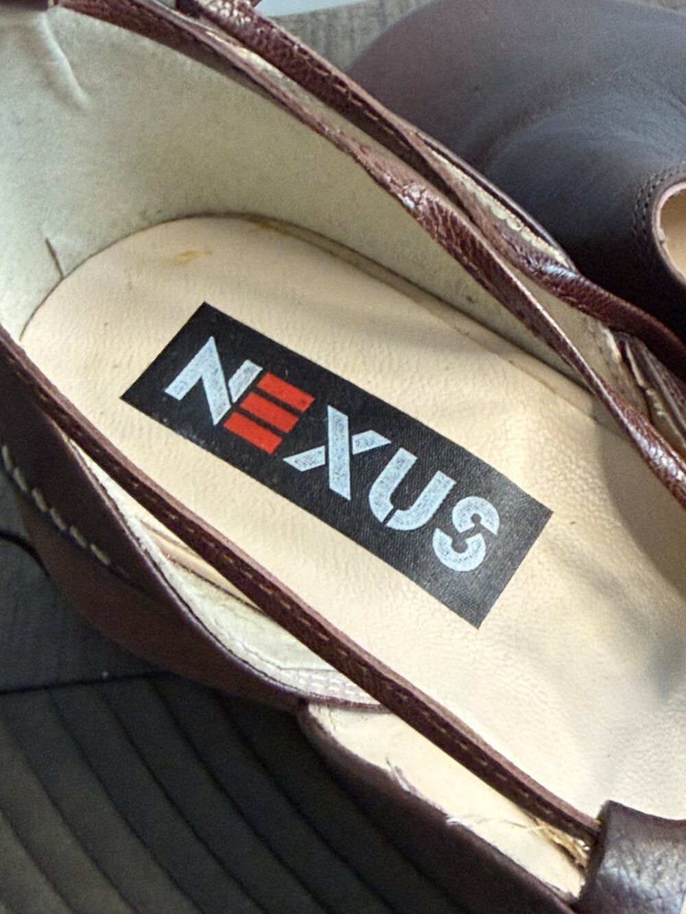 Nexus Women's Brown Leather Shoes Size 37/ US 6.5 - Picture 7 of 10